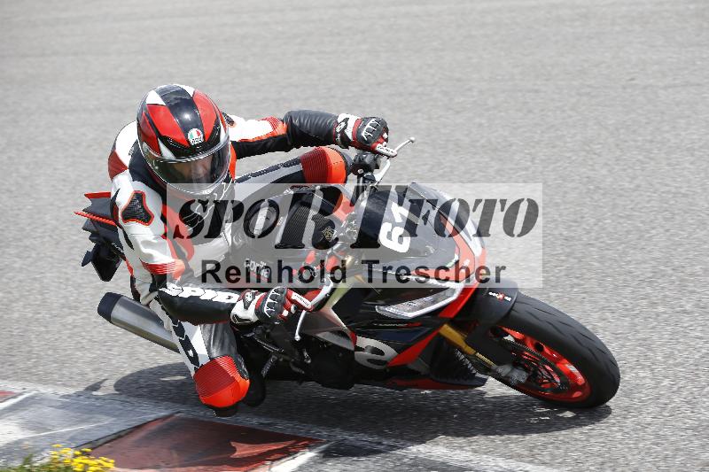 /Archiv-2024/29 12.06.2024 MOTO.CH Track Day ADR/Gruppe gelb/61